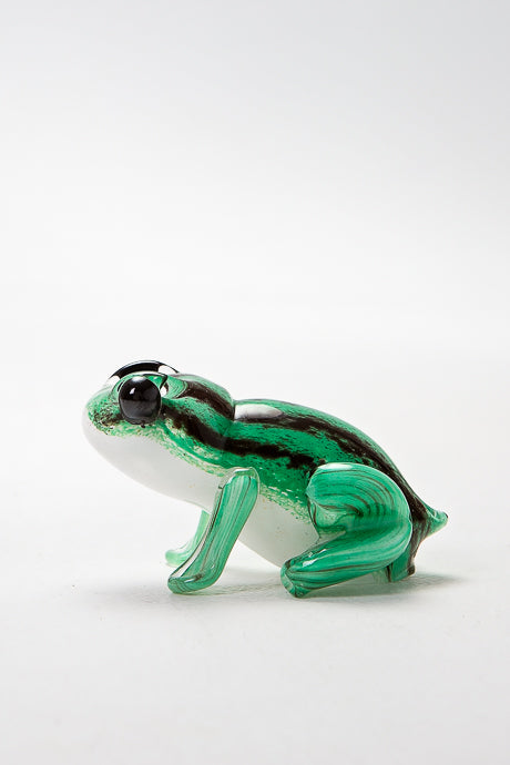 Woodland Friends Frog, handmade at Langham Glass