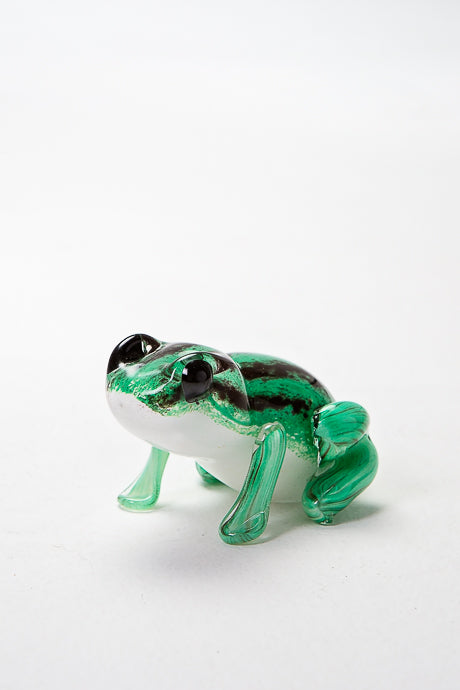 Woodland Friends Frog, handmade at Langham Glass