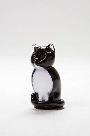 Cat Sitting, handmade by Langham Glass in Norfolk